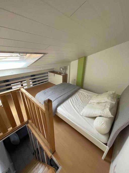 Maisonnette Rdc + Mezzanine Au Bord De L'Etang 勒卡特 外观 照片